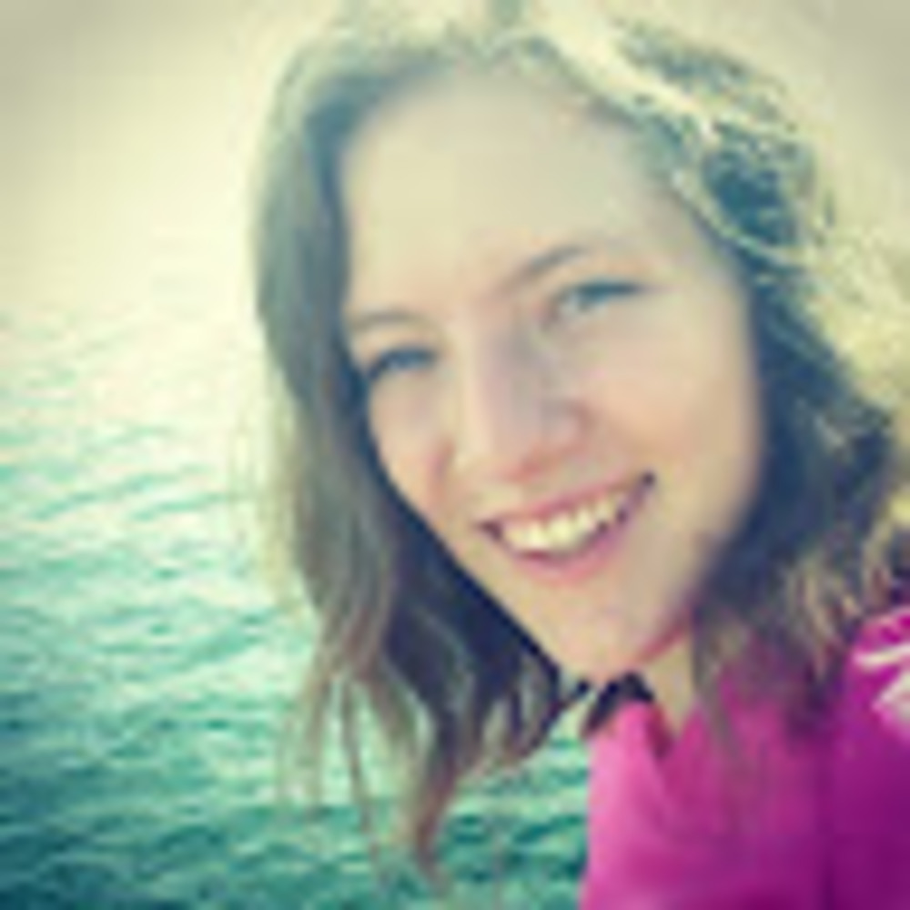 Meet your Posher, Elise